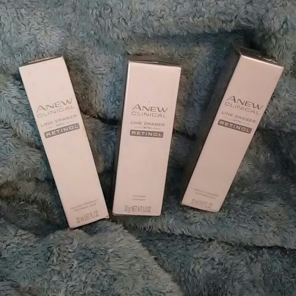 Anew EYE Line Eraser + Retinol